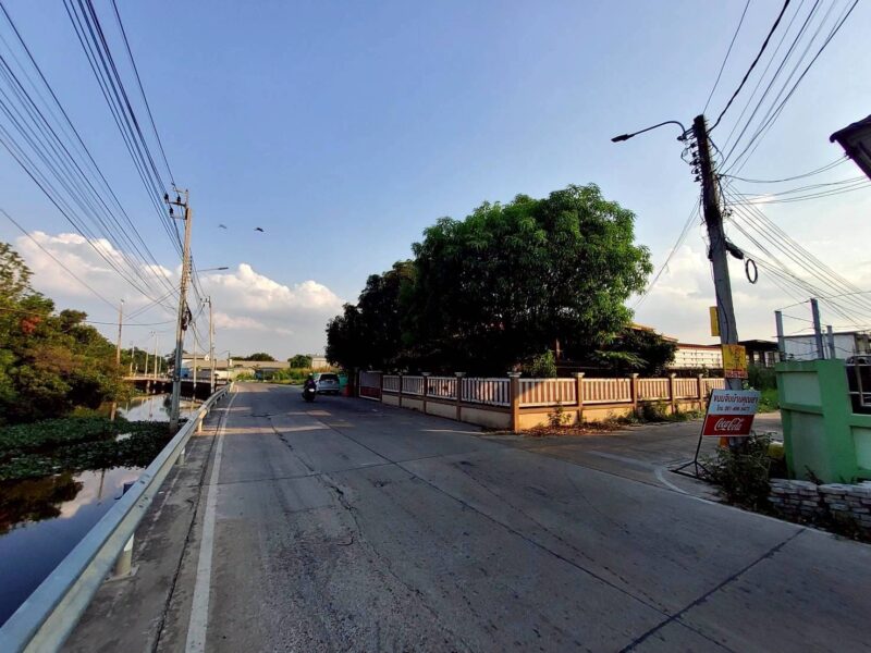 ขายถูกที่ดินจันทร์ทองเอี่ยม 192 ตรว ใกล้สถานีรถไฟฟ้าMRTคลองบางไผ่ ซ.บุญรอด อ.บางบัวทอง จ.นนทบุรี