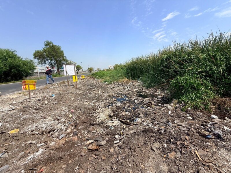 ขายด่วนที่ดิน 286 ตรว ติดถนนเลียบมอเตอร์เวย์ ต.คลองสี่ อ.คลองหลวง จ.ปทุมธานี