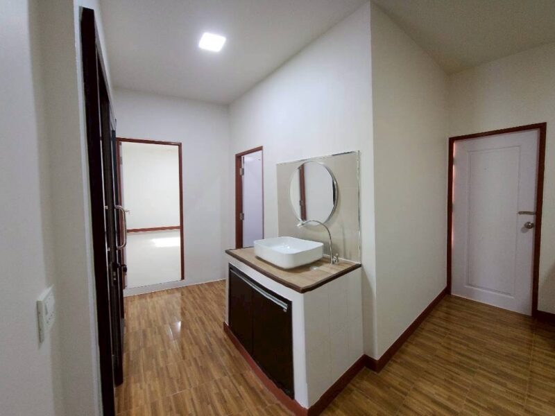 บ้านสร้างใหม่.บึงอ้อ ขามฯ| ใกล้มอเตอร์M6 | 50 ตร.ว | ( 1.5 ล้าน) ต.บึงอ้อ ขามทะเลสอ โคราช ราคากันเอง (คุ้มค่า น่าอยู่.)