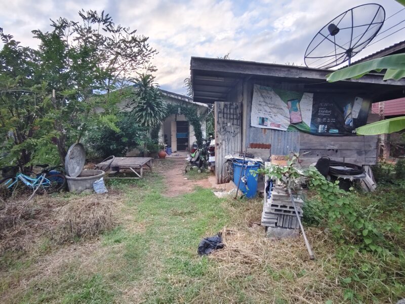 โอกาสดี! ที่ดินริมน้ำ 129 ตร.ว. เหมาะสร้างบ้านพัก ราคา 900,000 บาท