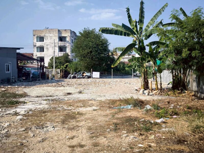 ขายที่ดินใกล้วัดอุดมรังสี 174 ตรว ติดถนนคอนกรีต สาธารณะ ซ.เพชรเกษม 79 แยก 6 เขตภาษีเจริญ กทม.