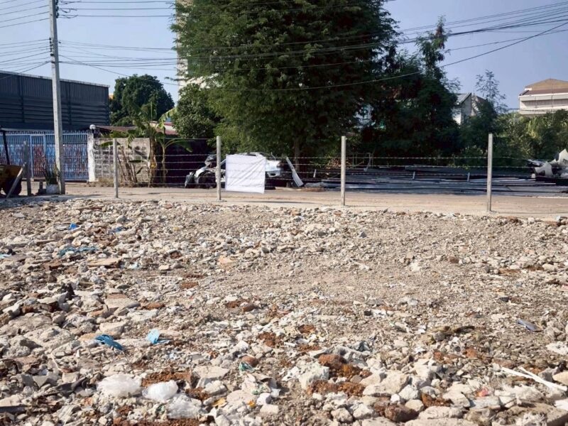 ขายที่ดินใกล้วัดอุดมรังสี 174 ตรว ติดถนนคอนกรีต สาธารณะ ซ.เพชรเกษม 79 แยก 6 เขตภาษีเจริญ กทม.