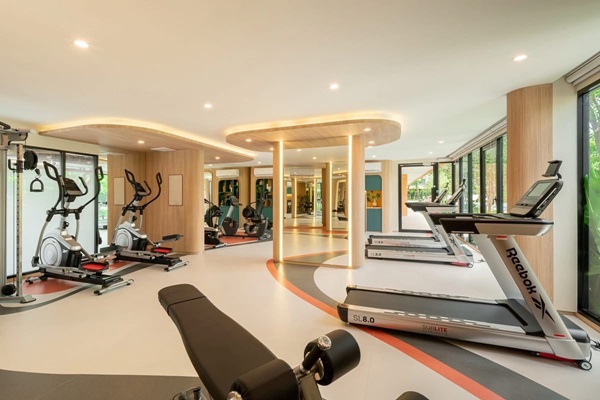 dcondo sense Bangsaen พร้อมเข้าอยู่แล้ววันนี้ คอนโด ใกล้ ม.บูรพา ราคาดีสุดในย่าน โทร 093-1681685