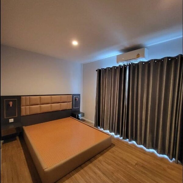 ขาย/ให้เช่า ทาวน์โฮม 3 ชั้น บ้านกลางเมือง (รามอินทรา-วัชรพล) 3 ห้องนอน ใกล้ แฟชั่นไอส์แลนด์ โทร 095-9166677