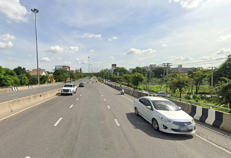 ขายที่ดินใจกลางเพชรบุรีตัดใหม่ ใกล้ทางด่วน 2 เส้น !