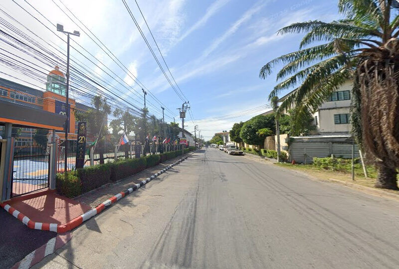 ขายที่ดินเปล่า เฉลิมพระเกียรติ ร.9 ซอย 28 ใกล้ MRT ศรีอุดม และโรงเรียนนานาชาติ