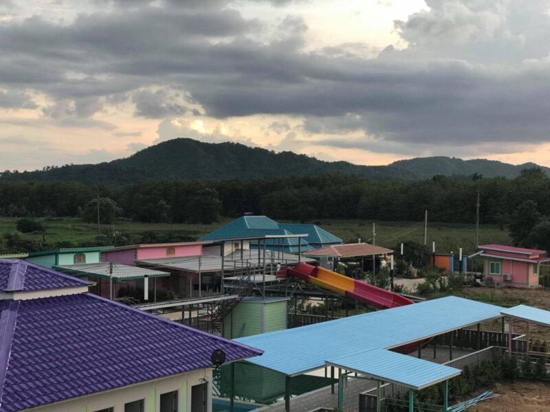 Smaller business guest house Farm of Fruits at Phetchabun on sale Mountain view at Chon Daen Phetchabun asmohere,a lot of various of Thai Fruits , house for rent ,good view ,good natural