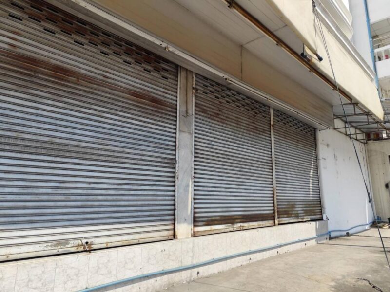 Rent Warehouse closed road and show room near Suan Luang Rama IX Park. at Prawet ให้เช่าโกดังหรือโชว์รูมสินค้า อาคารติดถนน ประเวศ