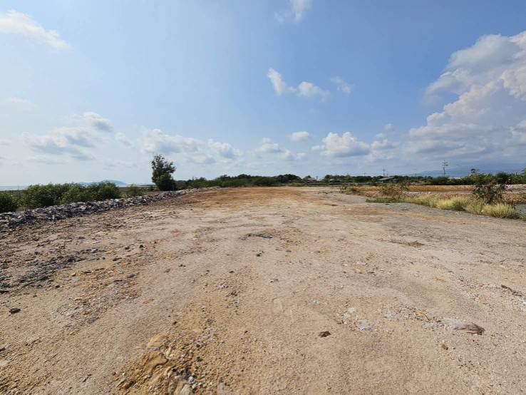 ขายที่่ดินติดทะเล ใกล้แหล่งท่องเที่ยว เกาะเปริด อำเภอแหลมสิงห์ จันทบุรี
