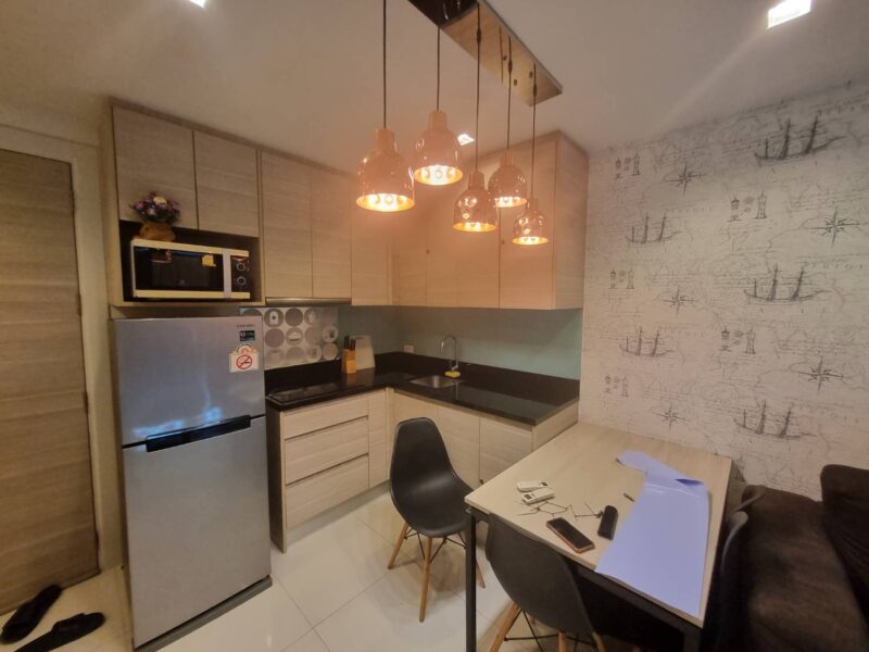 CONDO FOR SALE WITH A BEAUTIFUL VIEW, VERY TO CLOSE THE SEA, A BEAUTIFUL BEACH FREE FERNITURES BUILT IN FULLY FURNISHED