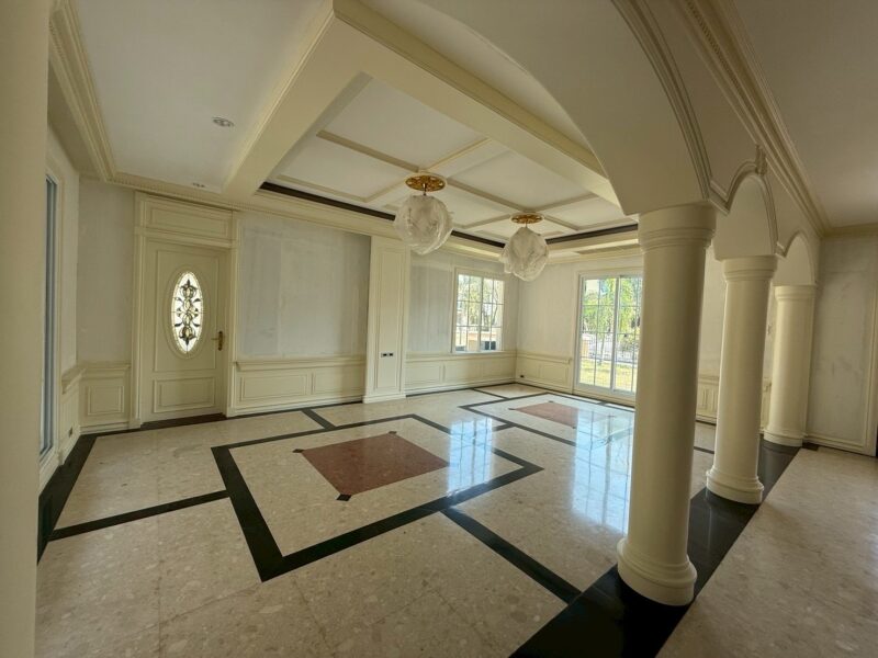 ขายบ้านหรู หมู่บ้านแกรนด์โมนาโค ถนนเลียบวงแหวนกาญจนาภิเษก ใกล้เมกะบางนา