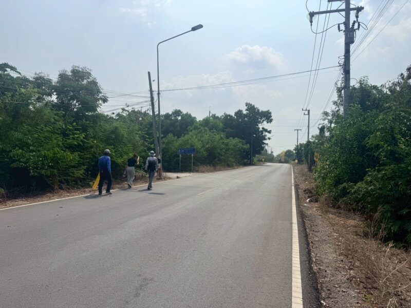 ขายด่วนที่ดิน 846 ตรว ติดถนนสาธารณะ ซ.ประทานพร สามโคก ปทุมธานี