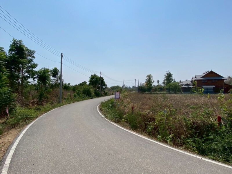 ขายด่วนที่ดิน 200 ตรว ติดถนนสาธารณะ2ด้าน แปลงมุม ห้วยทรายเหนือ ชะอำ เพชรบุรี