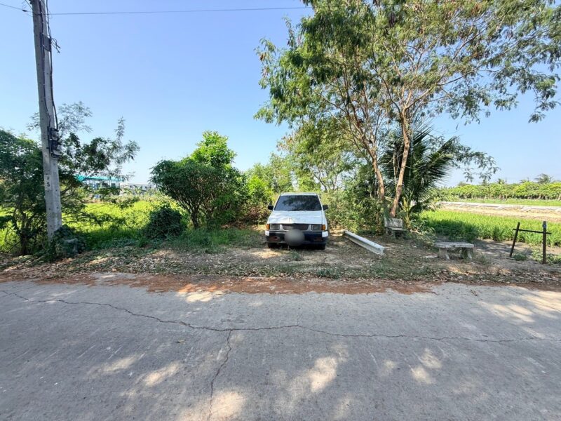 ขายด่วนที่ดิน 100 ตรว ติดถนนคอนกรีต ซ.เคหะการเกษตร1 ไทรน้อย นนทบุรี