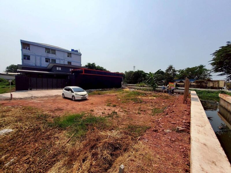 ขายที่ดินใกล้วัดทองธรรมิการาม 89.5 ตรว ติดถนนคอนกรีต ถมแล้ว ท่าทราย เมืองสมุทรสาคร