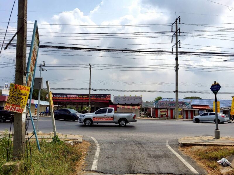 ขายด่วนที่ดินใกล้ รร.สารสาสน์วิเทศไทรน้อยพิทยาคาร 176 ตรว ติดถนนสาธารณะ ซ.มิตรอารีย์ 2 บางบัวทอง นนทบุรี