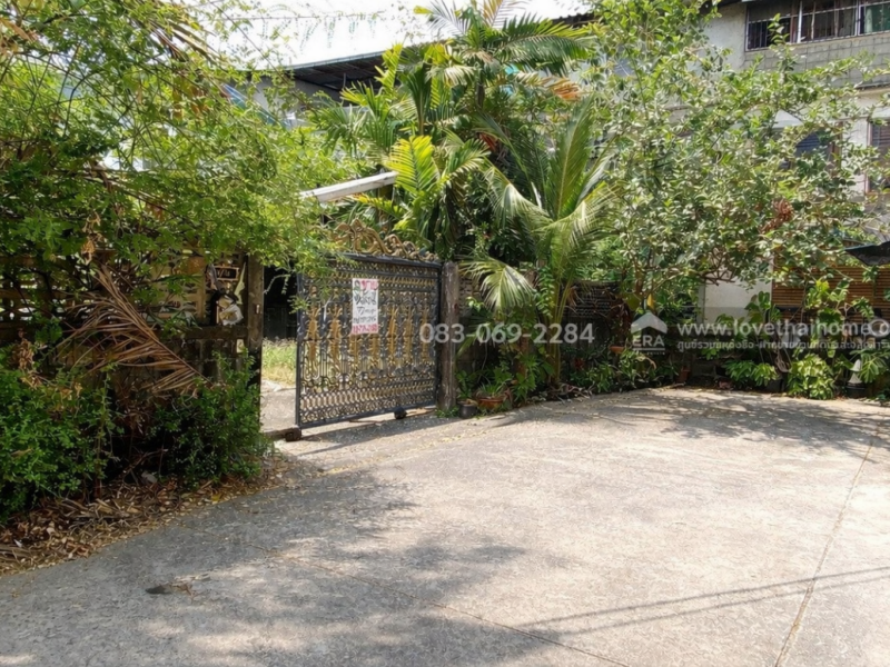 ขายที่ดินแถมบ้าน โชคชัย4 ซอย41 เข้าซอยเพียง 100 เมตร ย่านลาดพร้าว พื้นที่ 72 ตรว.