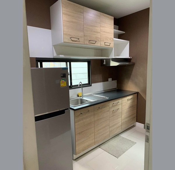 ให้เช่าบ้านแฝดสไตล์บ้านเดี่ยว 2 ชั้น พร้อมอยู่ ทำเลพระราม 9 - อ่อนนุช ตกแต่งครบ Tel 092850905ห้า