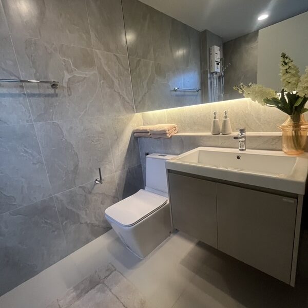 ให้เช่าบ้านเดี่ยว 2 ชั้น ทำเลเกาะแก้ว ภูเก็ต พื้นที่กว้างขวาง ในสังคมคุณภาพระดับพรีเมียม ใกล้โรงเรียนนานาชาติ โทร.0958192888