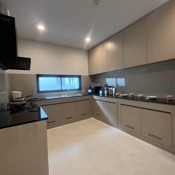 ให้เช่าบ้านเดี่ยว 2 ชั้น ทำเลเกาะแก้ว ภูเก็ต พื้นที่กว้างขวาง ในสังคมคุณภาพระดับพรีเมียม ใกล้โรงเรียนนานาชาติ โทร.0958192888