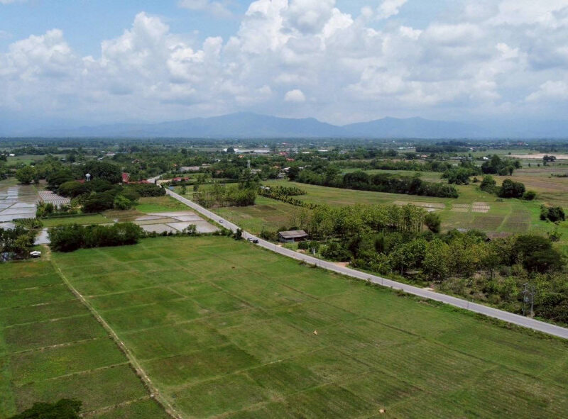 ขายที่ดินเชียงใหม่ 15-2-73 ไร่ ติดถนนหมายเลข 3018 ใกล้โรงเรียนบ้านแม่ขาน