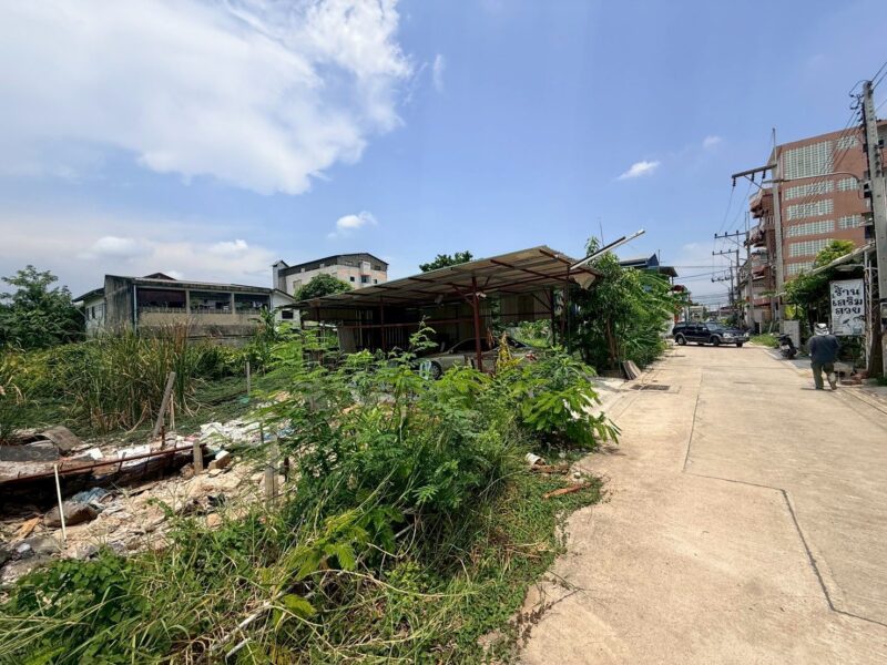 ขายด่วนที่ดินผังสีม่วงเข้ม 95 ตรว ติดถนนสาธารณะ ซ.นวนทอง 9 กระทุ่มแบน สมุทรสาคร