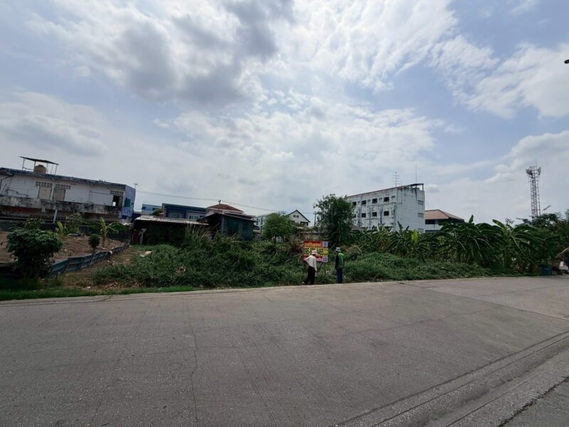 ขายด่วนที่ดินใกล้วัดแสงสรรค์ 140 ตรว ติดถนนสาธารณะ รังสิต-นครนายก 33 ธัญบุรี ปทุมธานี