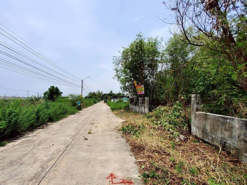 ขายด่วนที่ดินวิวคลอง 95 ตรว ติดถนนสาธารณะ คลองสี่ ซ.สุสวาส ธัญบุรี ปทุมธานี