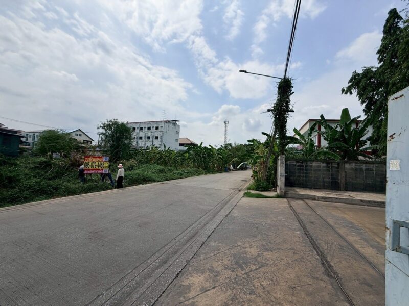ขายด่วนที่ดินใกล้วัดแสงสรรค์ 140 ตรว ติดถนนสาธารณะ รังสิต-นครนายก 33 ธัญบุรี ปทุมธานี