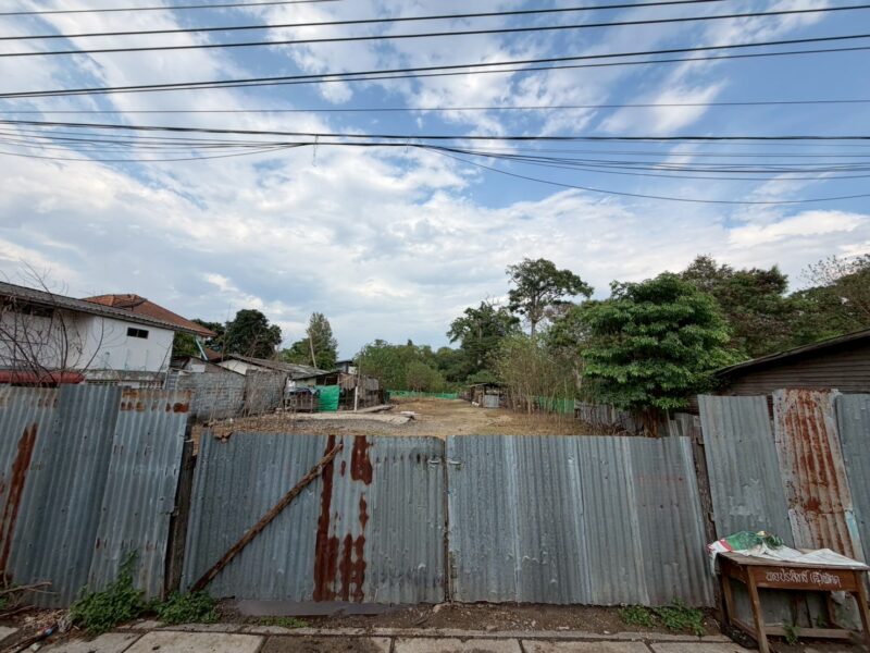 ขายที่ดินติดริมน้ำเมืองปากช่อง (1-1-4 ไร่.)วาล่ะ 22,000 บาท
