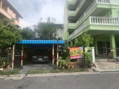 ขายด่วนที่ดินใกล้ ม.กรุงเทพ 50 ตรว ติดถนนลาดยาง ถมแล้ว ซ.คลองหลวง 31 คลองหลวง ปทุมธานี