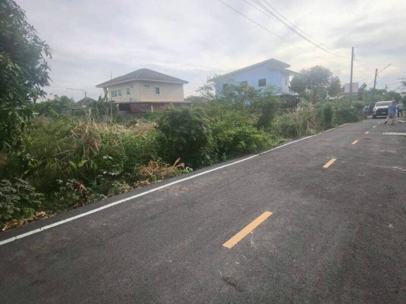 ขายด่วนที่ดิน 176 ตรว ติดถนนลาดยาง ซ.ร่วมสุข 3/6 เมืองปทุมธานี ปทุมธานี