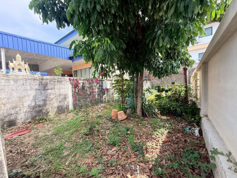 ขายด่วนที่ดิน 30 ตรว ติดถนนสาธารณะ ถมแล้ว ซ.บางศรีเมือง 1/9 เมืองนนทบุรี