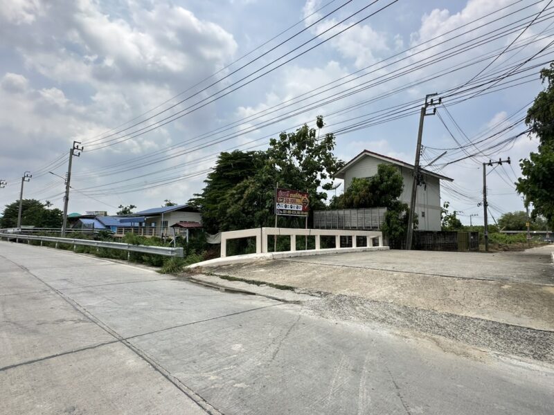 ด่วน!! ที่ดินสวยติดรถไฟฟ้าสายสีม่วง 50–400 ตร.วา