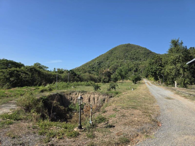 ขายที่ดินแปลงสวย ทำเลศักยภาพ ตำบลพลูตาหลวง อำเภอสัตหีบ จังหวัดชลบุรี