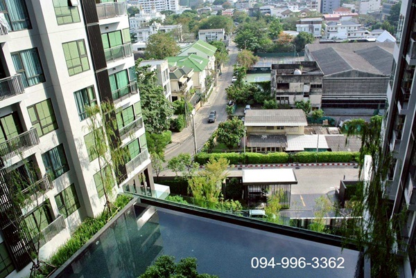 For sale RHYTHM SUKHUMVIT 36-38 ใจกลางทองหล่อ ใกล้ BTS ชั้น 10 วิวสระ โทร 094-9963362