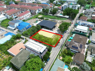ขาย ที่ดิน แถมโกดัง อ่อนนุช17 215 ตรว ถนนกว้าง 6 เมตร