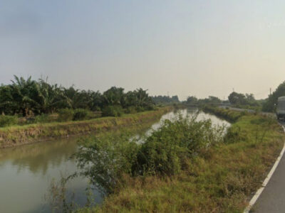 ขายที่ดินนครปฐม เนื้อที่ 105 ไร่ 0 งาน 84 ตร.ว. ใกล้โรงเรียนบ้านลาดหลวง