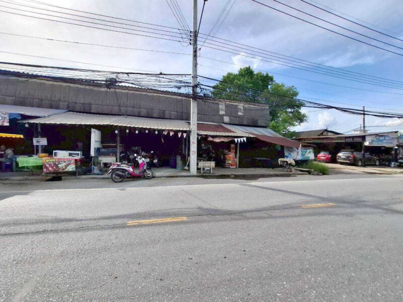 ขาย ที่ดิน ซอยวัดเทียนดัด สามพราน 10 ไร่ 1 งาน ใกล้ถนนเพชรเกษม เพียง 650 เมตร