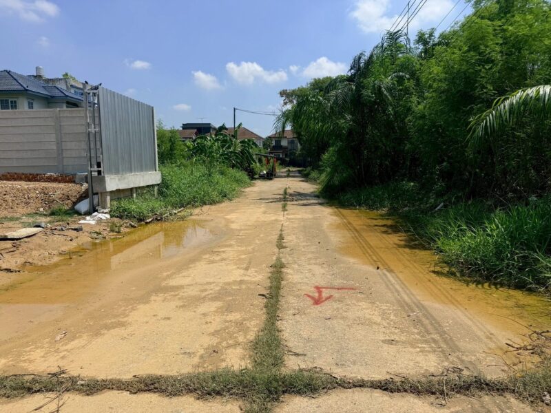 ขายที่ดินใกล้ตลาดสี่แยกทศกัณฑ์ 131 ตรว ติดถนนคอนกรีต ซ.บางแวก 144 ภาษีเจริญ กทม
