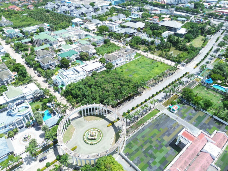 ขาย ที่ดิน หมู่บ้าน Evergreen city บางแค 580 ตรว อยู่ริมถนนเมนของโครงการ