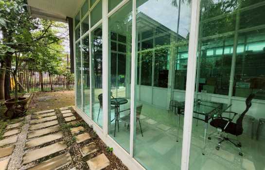 ขายที่ดินพร้อมสิ่งปลูกสร้าง 100 ตร.ว. อ.ช้างคลาน ในเมือง ใกล้สนามบินเชียงใหม่