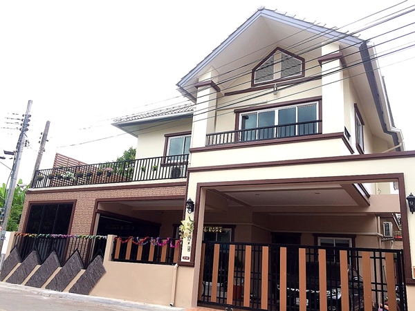 ขายบ้านเดี่ยว 69.7 ตร.ว. 2 ชั้น 4 ห้องนอน หมู่บ้านอิ่มอัมพรทาวน์ ตลิ่งชัน โทร 065-1515166