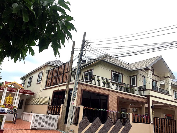 ขายบ้านเดี่ยว 2 ชั้น หมู่บ้านอิ่มอัมพรทาวน์ ซอยราชพฤกษ์ 9 ใกล้ BTS บางหว้า โทร 065-1515166