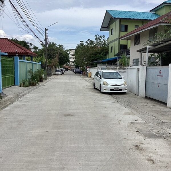 ขายที่ดิน 100 ตรว ซอยรามคำแหง 118 ใกล้แนวรถไฟฟ้าสายสีส้ม (สถานีสัมมากร)