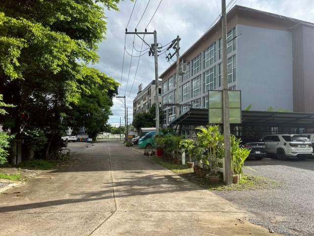 โซนสุเทพ ราคาเพียง 50,000 บาท/ตรว. เดินทางสะดวก เข้าเมืองง่าย #ที่ดินถมแล้ว พร้อมสร้างบ้าน หรือพัฒนาต่อยอดได้ทันที