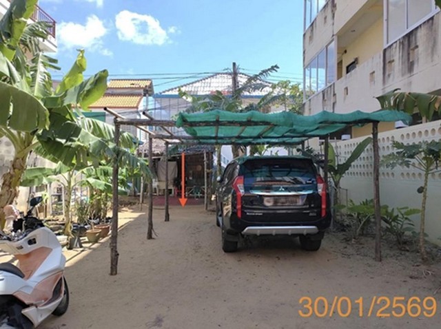 ขายที่ดินเมืองภูเก็ต ถนนปฏัก ห่างจากหาดกะรน เพียง 1.0 กม.
