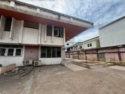 ให้เช่าที่ดินพร้อมบ้านเดี่ยว ทำเลทองสุขุมวิท 71 ปรีดี 14 ที่จอดรถ 20 คัน