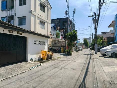 ขายที่ดิน พร้อมบ้าน ชั้นเดียว วชิรธรรมสาธิต 33 สุขุมวิท101/1 บางจาก