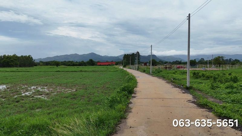 โปร 8.8 ลดกระหน่ำไปเลย 1 แสน ขายที่สวยวิวเขา ใกล้รร.นายร้อยจปร. 200 ตรว. ต.พรหมณี อ.เมืองนครนายก